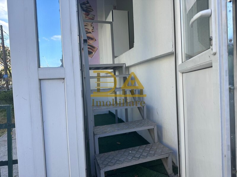 Calea Rahova, spatiu comercial de inchiriat, stradal, 54 mp.
